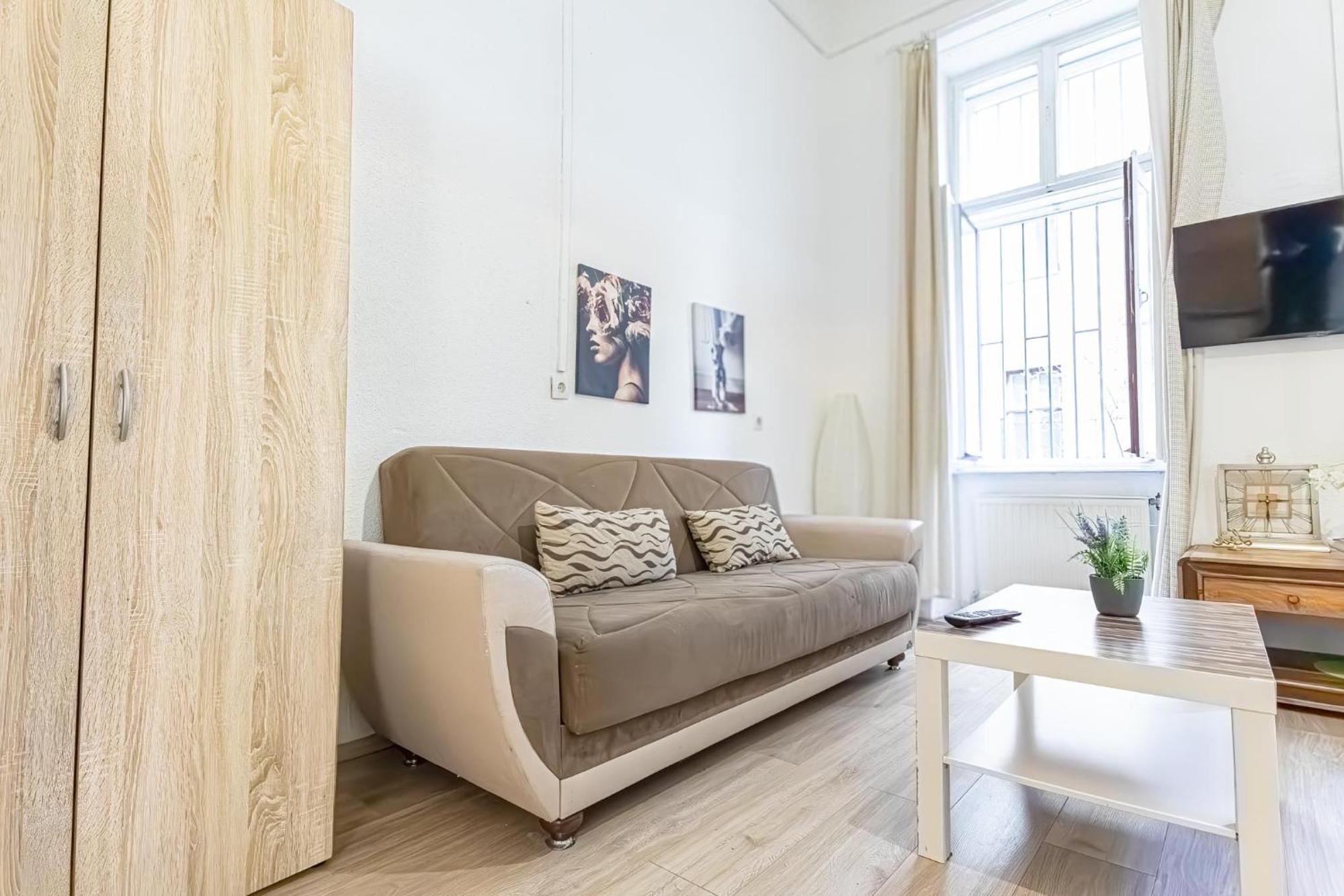 Chic Apartment- Suitable For Longstays Near Matzleinsforferplatz Viena Exterior foto