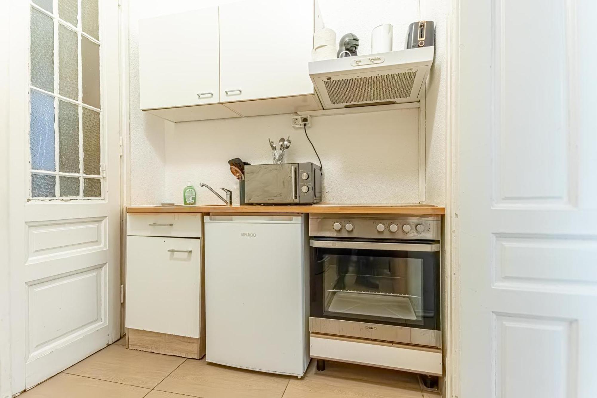 Chic Apartment- Suitable For Longstays Near Matzleinsforferplatz Viena Exterior foto